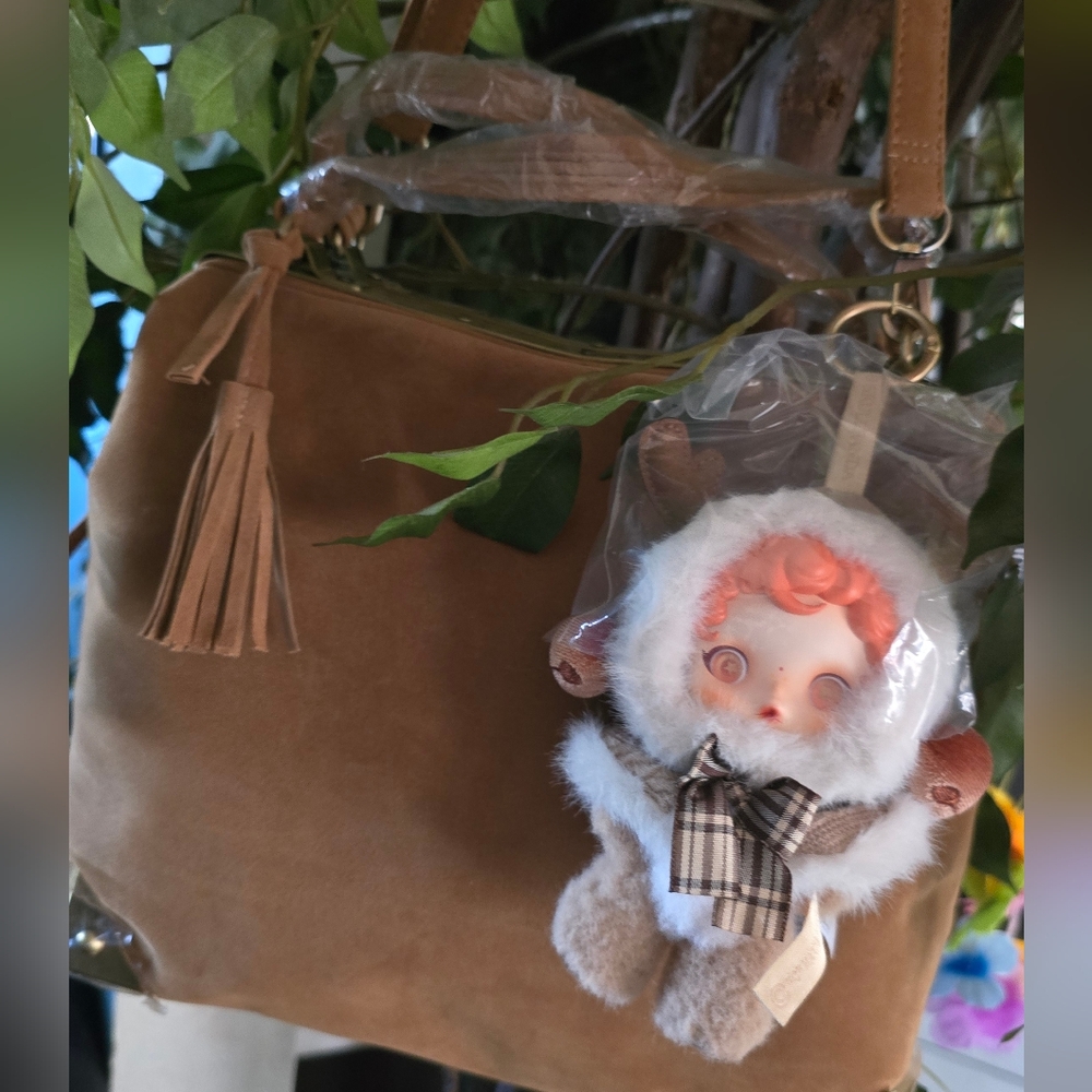 🆕️JustFab Purse & Pop Mart SKULLPANDA